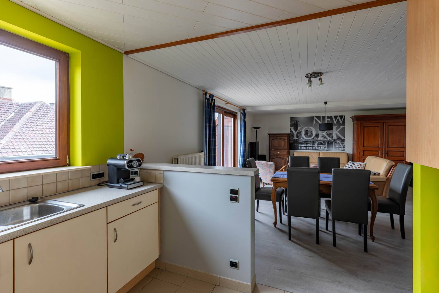 Duplex van 90m², 3 slaapkamers en garage, hartje Herzele 