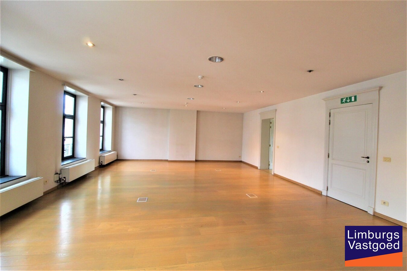 Gerestaur. Handelshuis 900m², terras/parking aan Havermarkt 