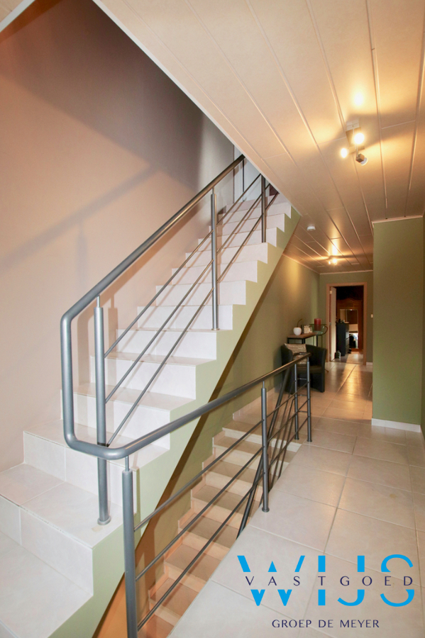 Zeer ruime HOB op een perceel van 934m2 te Evergem ! 