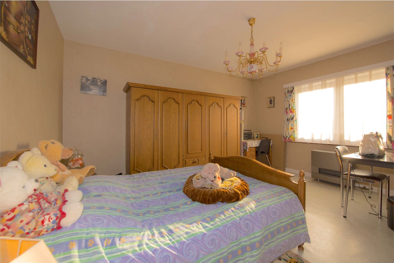 Ruime centraal gelegen Bel-etage 