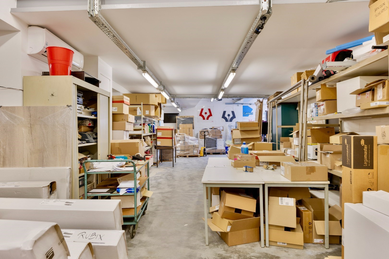 Handelspand centrum Halle met parking 