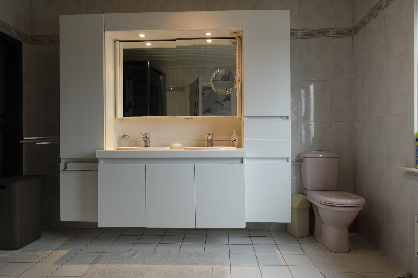 Ruime woning met handelsruimte in centrum 