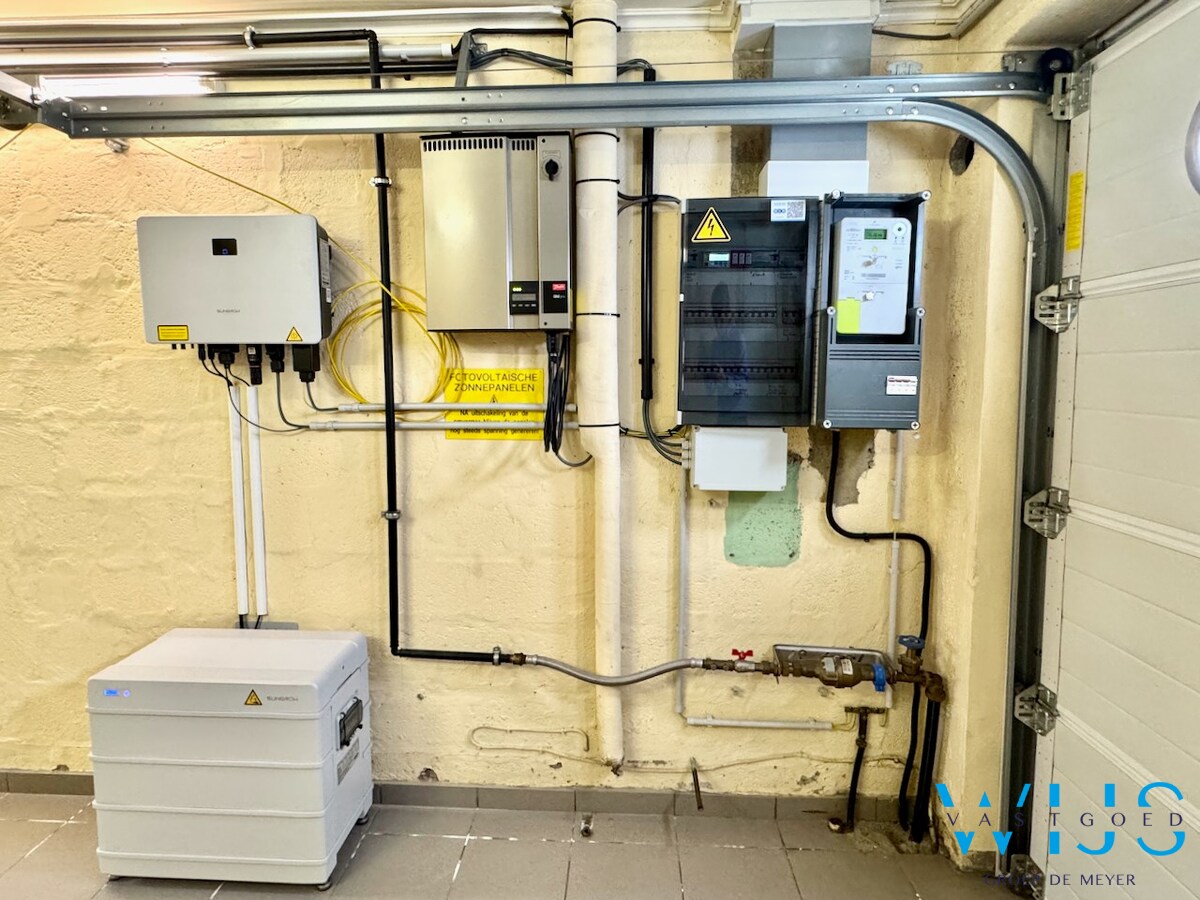 Ideale gezinswoning met 4 slaapkamers te Zelzate ! 