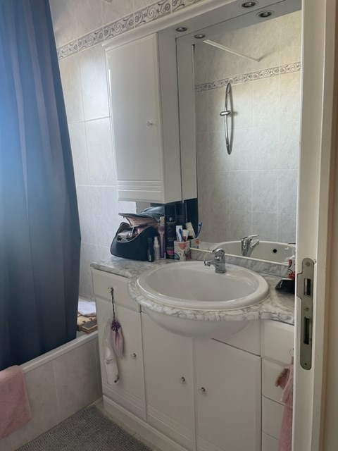 Instapklaar appartement  met 1 slaapkamer op de eerste verdieping! 