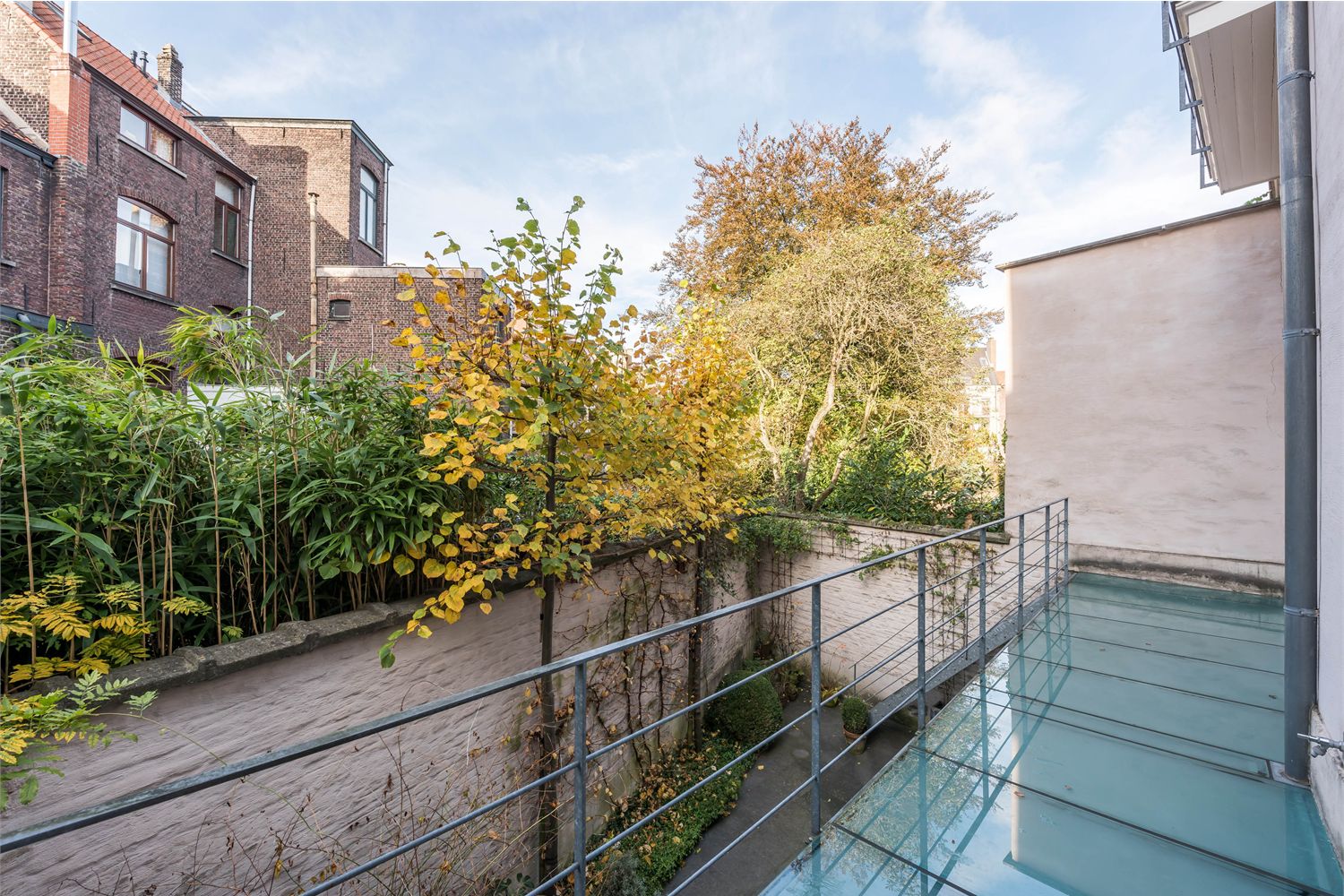 Bijzonder mooi en exclusief herenhuis in prachtige authentieke stijl! 