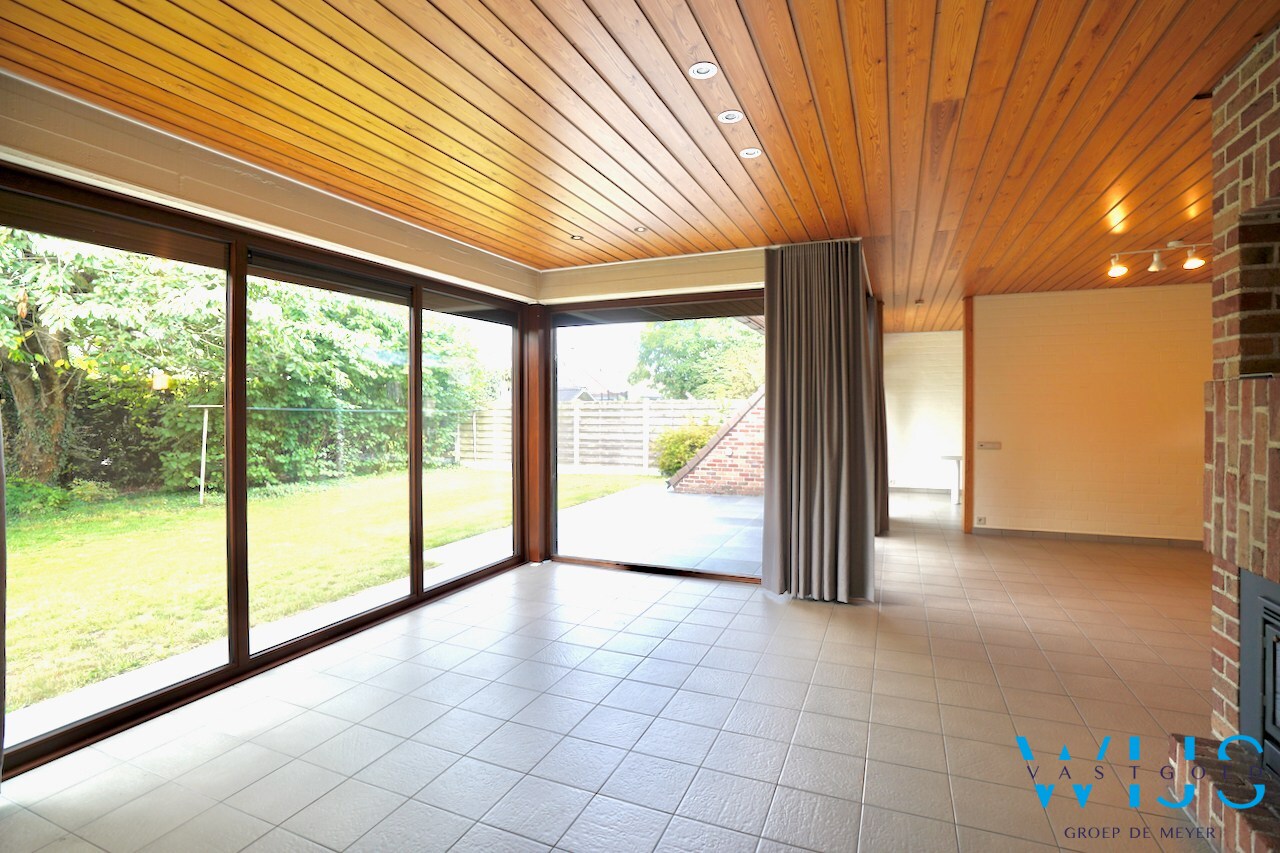 WIJS woonhuis op ideaal perceel van 738m² te Rieme ! 