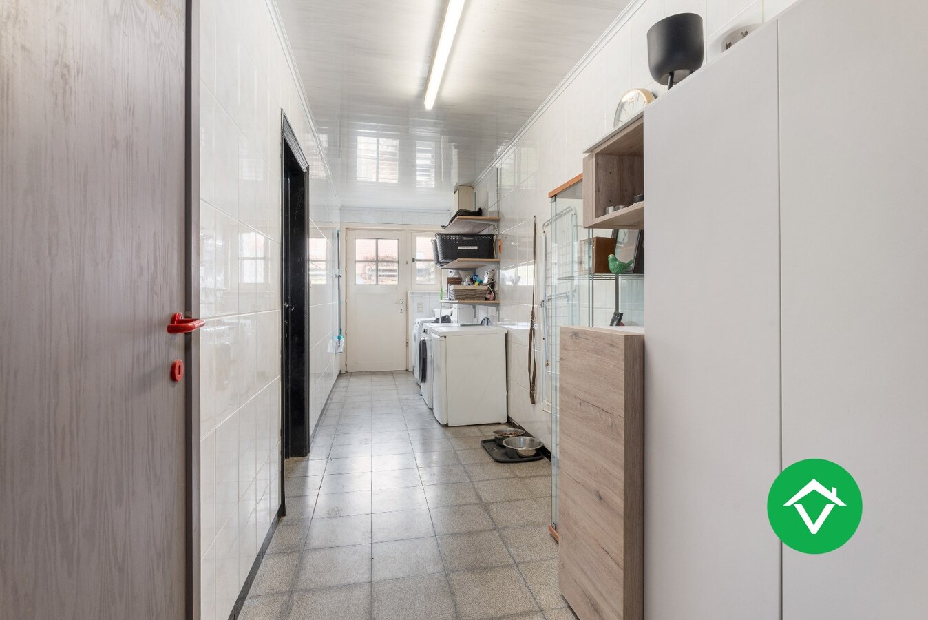 Landelijke gezinswoning met rustige ligging, 3 slaapkamers en een inpandige garage 