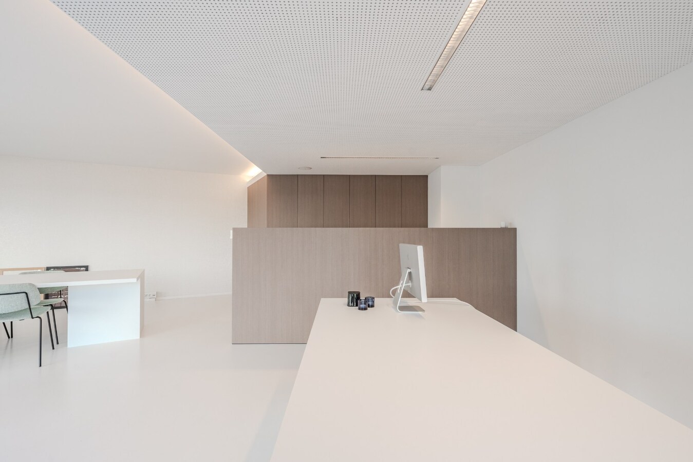 Commercial shop for sale in De Panne