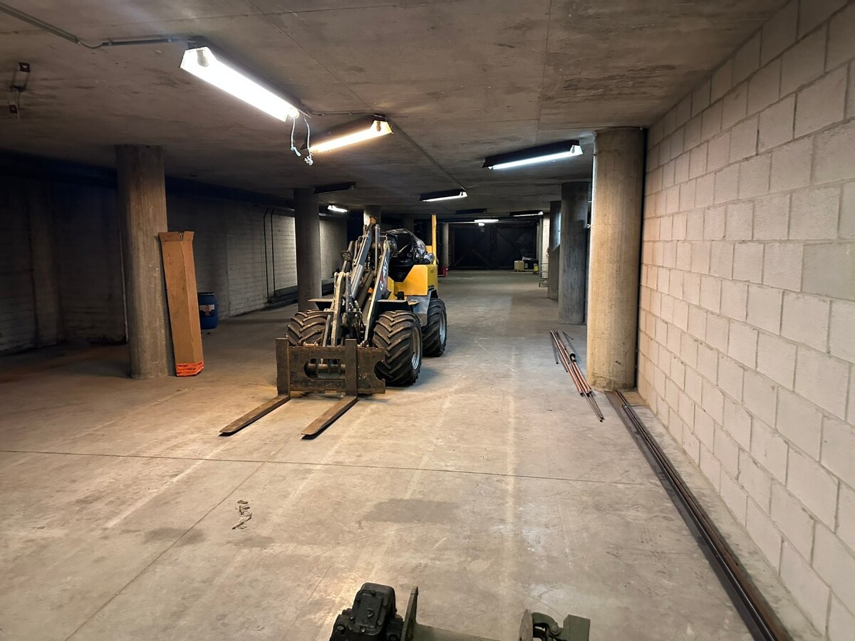 Bergruimte van 192 m² 