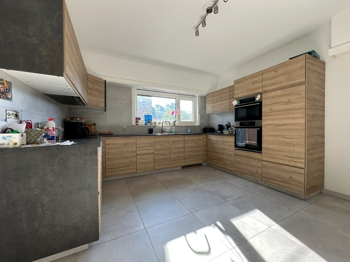 Gerenoveerde laagbouwwoning met 3 slaapkamers op toplocatie 