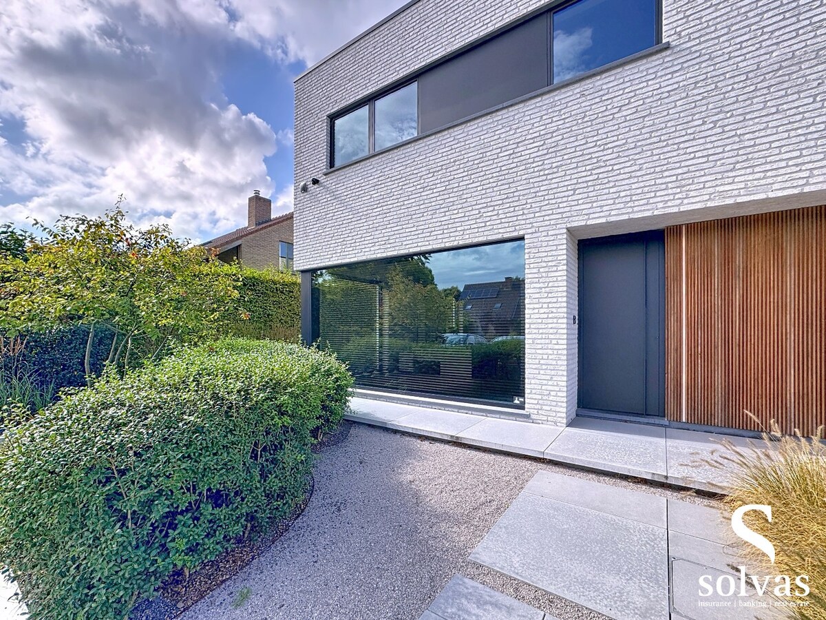 Kantoorruimte 31m² in Zomergem 