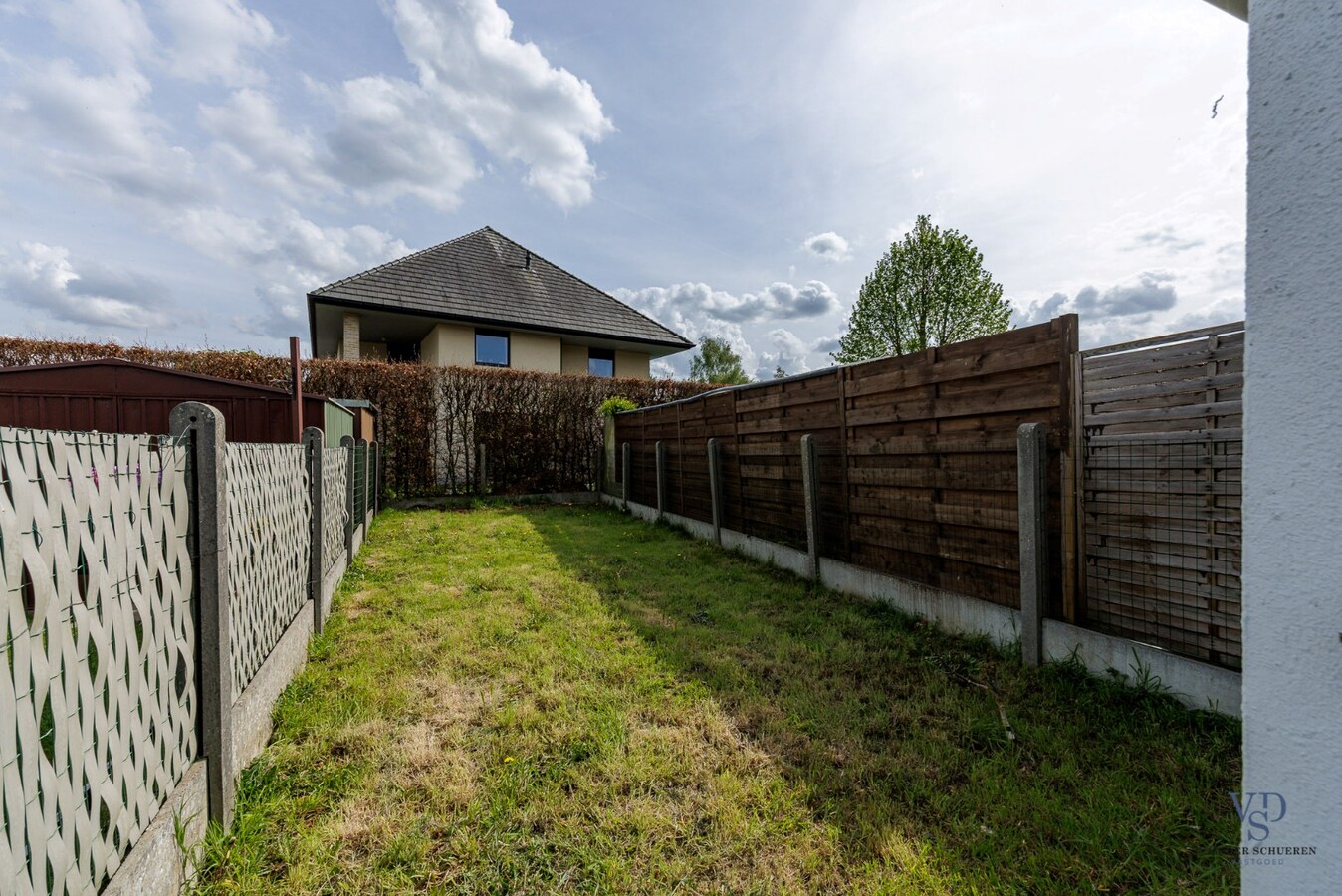 Stijlvol gerenoveerde woning. 