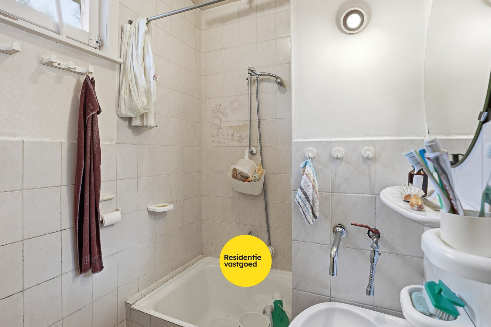 Alleenstaande bungalow op prachtige ligging in het groen 