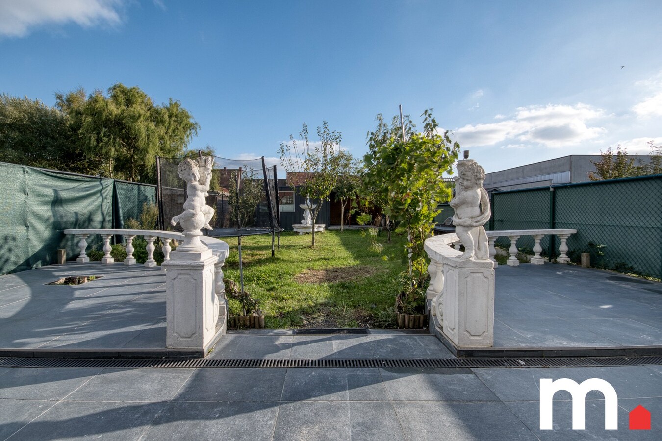 Instapklare woning te Wevelgem! met 4 slaapkamers en 12 zonnepanelen 