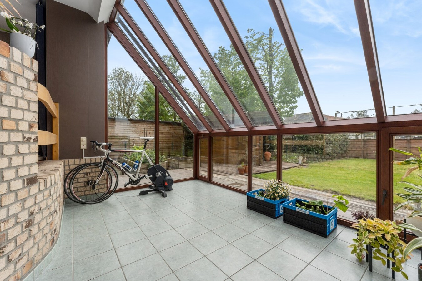 Rustig gelegen villa met 4 slaapkamers op 724m² te Koekelare 