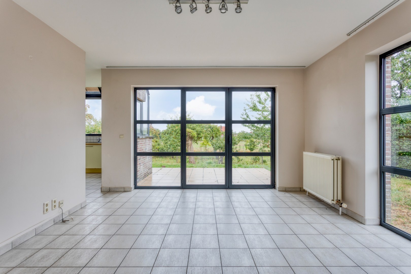 Open bebouwing met 3 slaapkamers, garage en tuin in Haasrode!  – EPC 241 kWh/m² – bewoonbare opp. 201m² 