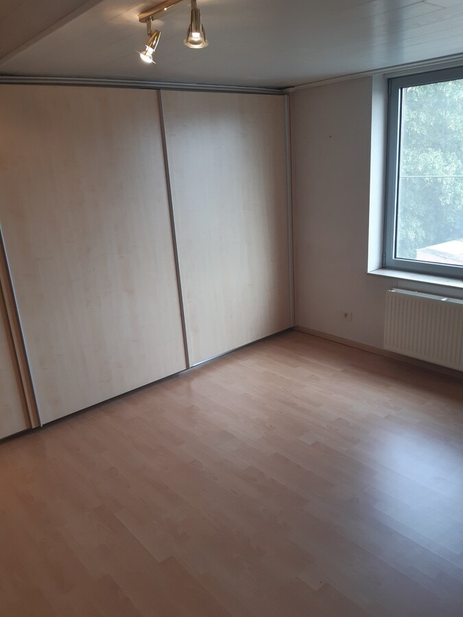 Ruim wonen (> 130 m²) op de tweede verdieping. 