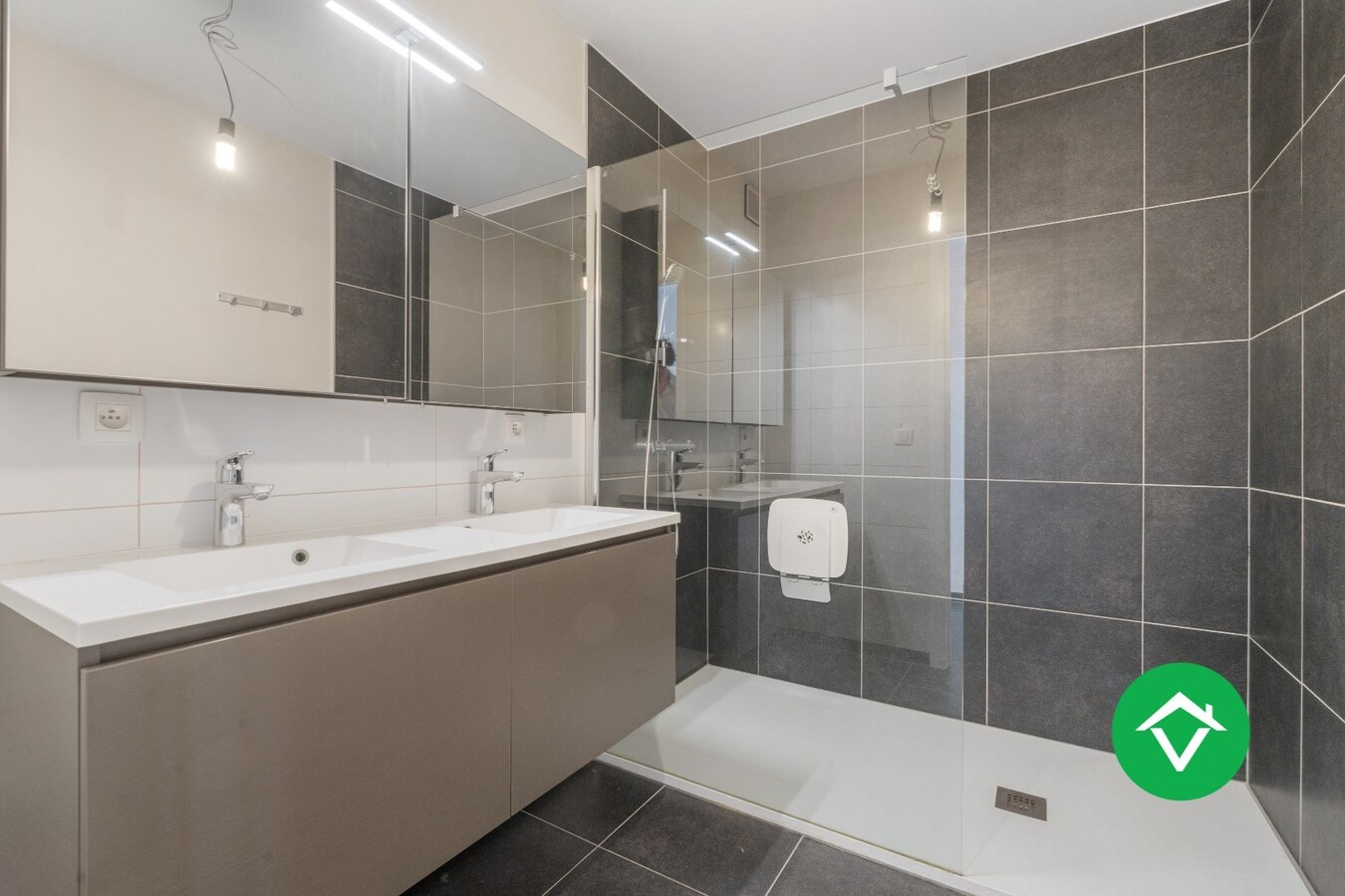 Instapklaar appartement met klassevolle afwerking te Kortemark (EPC-label A) 