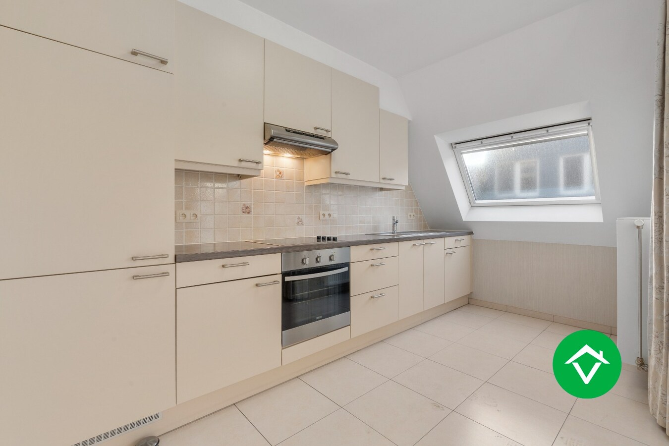 Recent en energiezuinig appartement (label B) op een boogscheut van de markt van Koekelare 