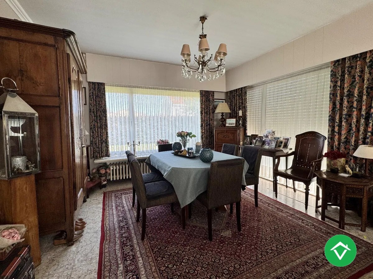 Alleenstaande woning met 3 slaapkamers en garage te Oudenburg 