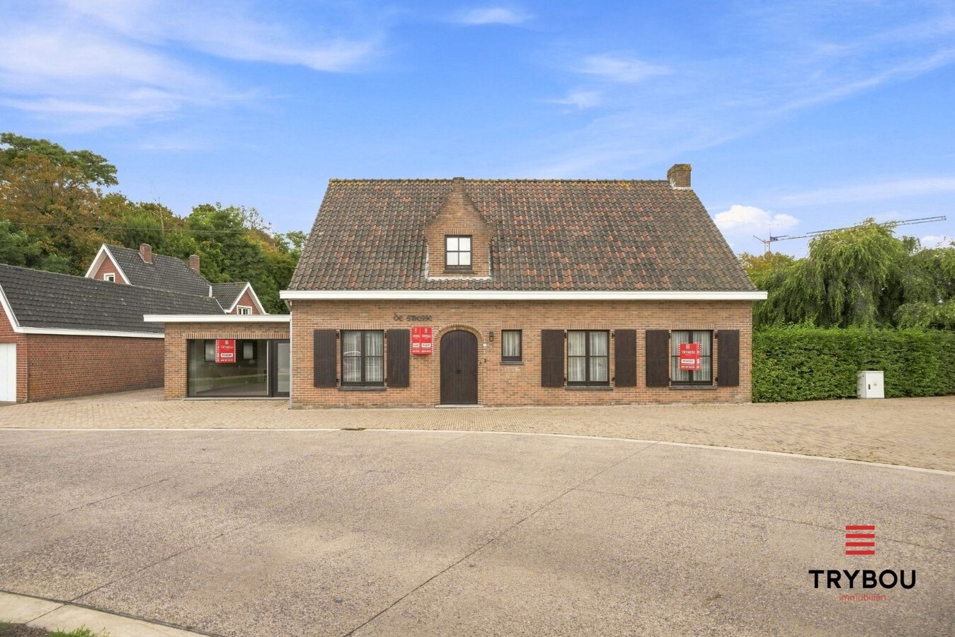Ruime alleenstaande villa op een royaal perceel van 1265m² 