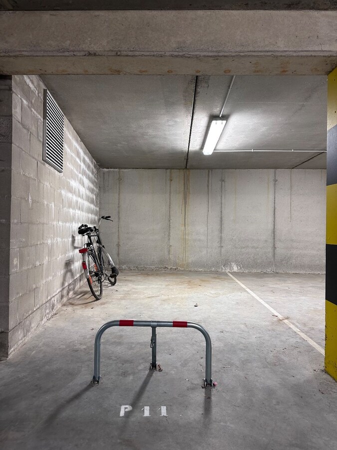 Verhuurd parkeerplaats - Gistel