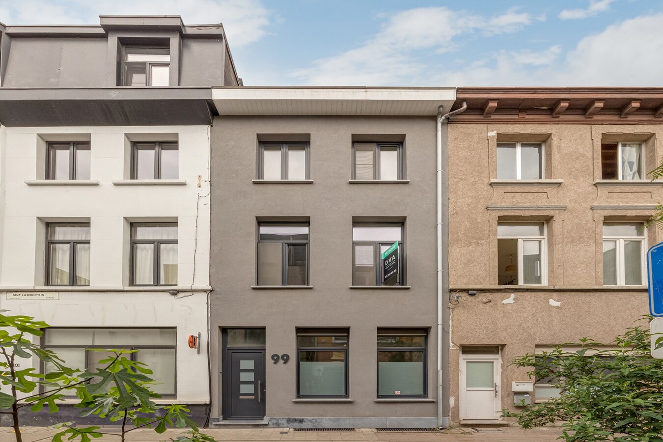 Charmante burgerwoning met stadskoer te Oud-Berchem! 