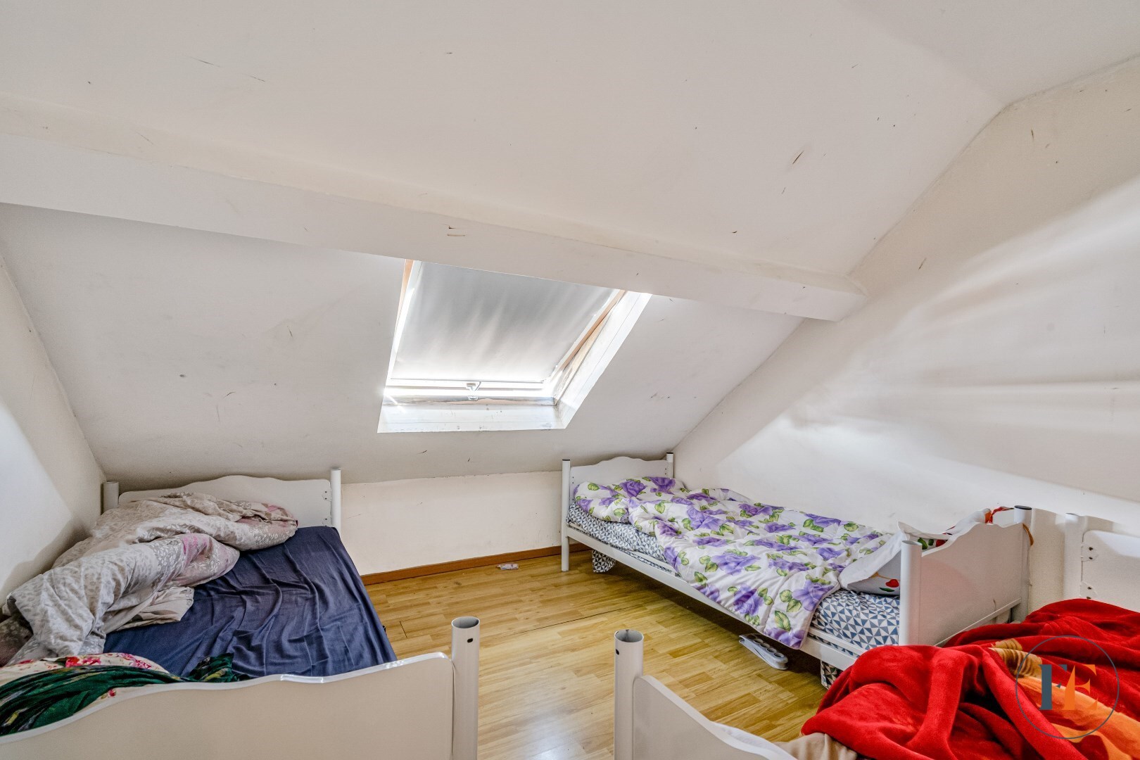 Te renoveren woning met stadskoer 