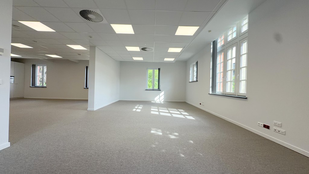 Prachtige kantoren te huur in voormalig capucienenklooster te Aalst