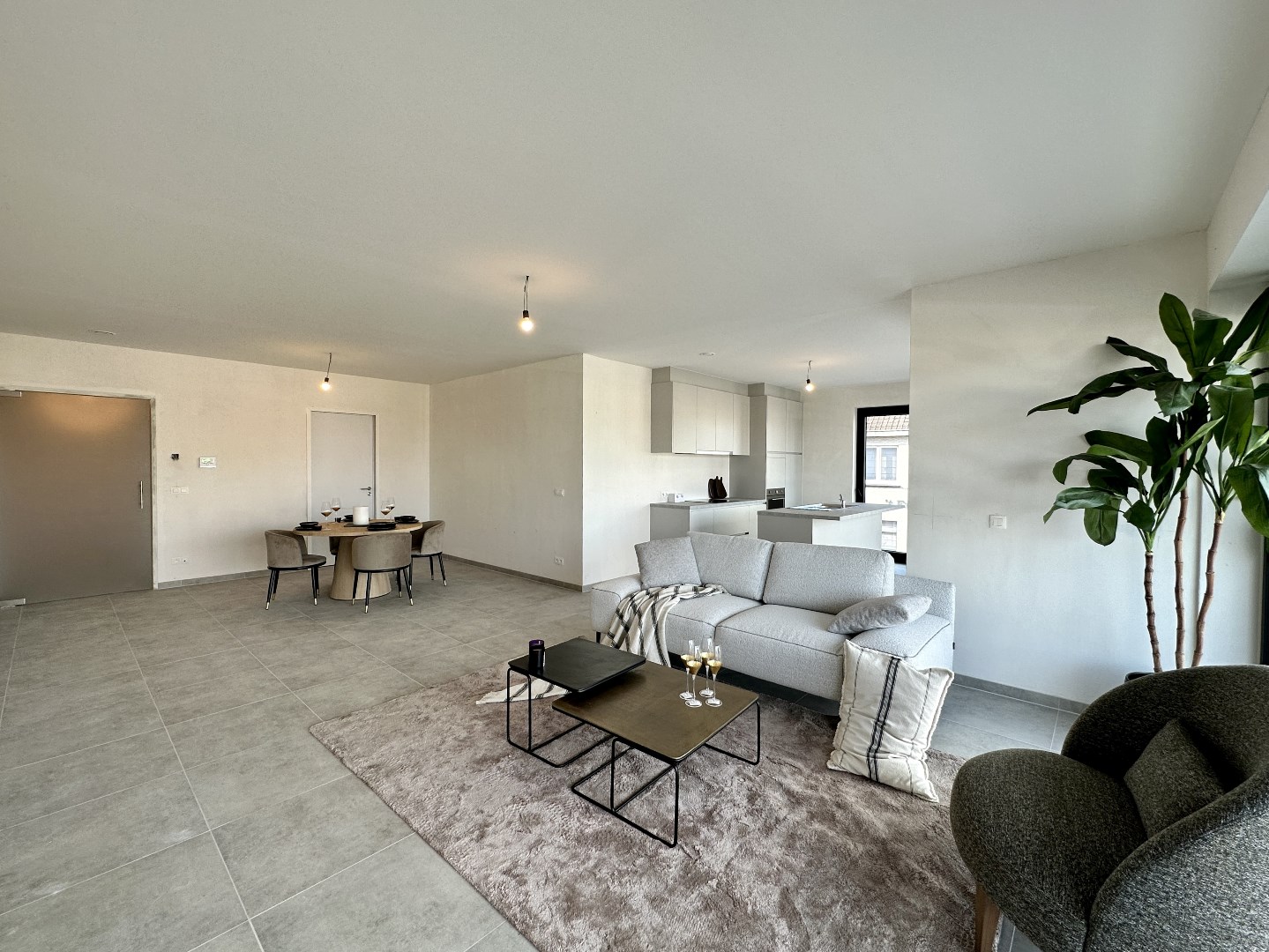 Prachtig lichtrijk en ruim (116 m²) nieuwbouw 2-slpk appartement met (zonne)terras(en), Kortemark 