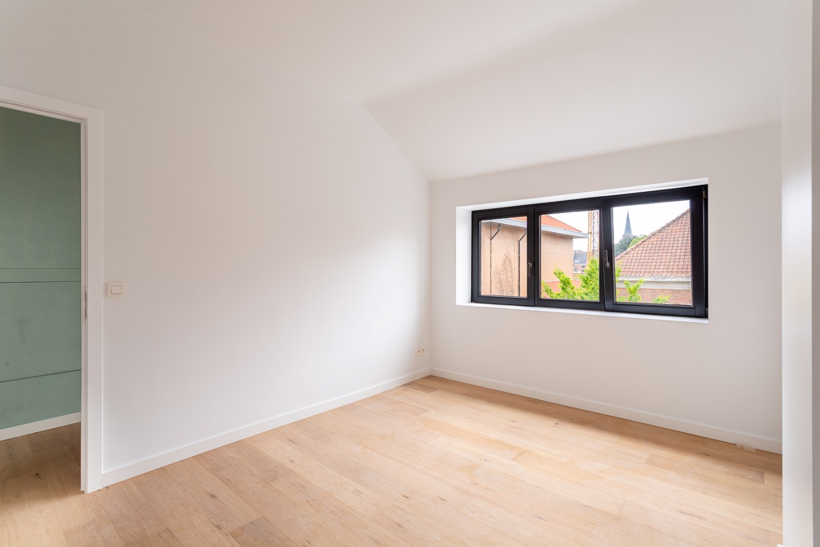 Uniek gerenoveerde en instapklare woning op toplocatie in Sint-Amandsberg 