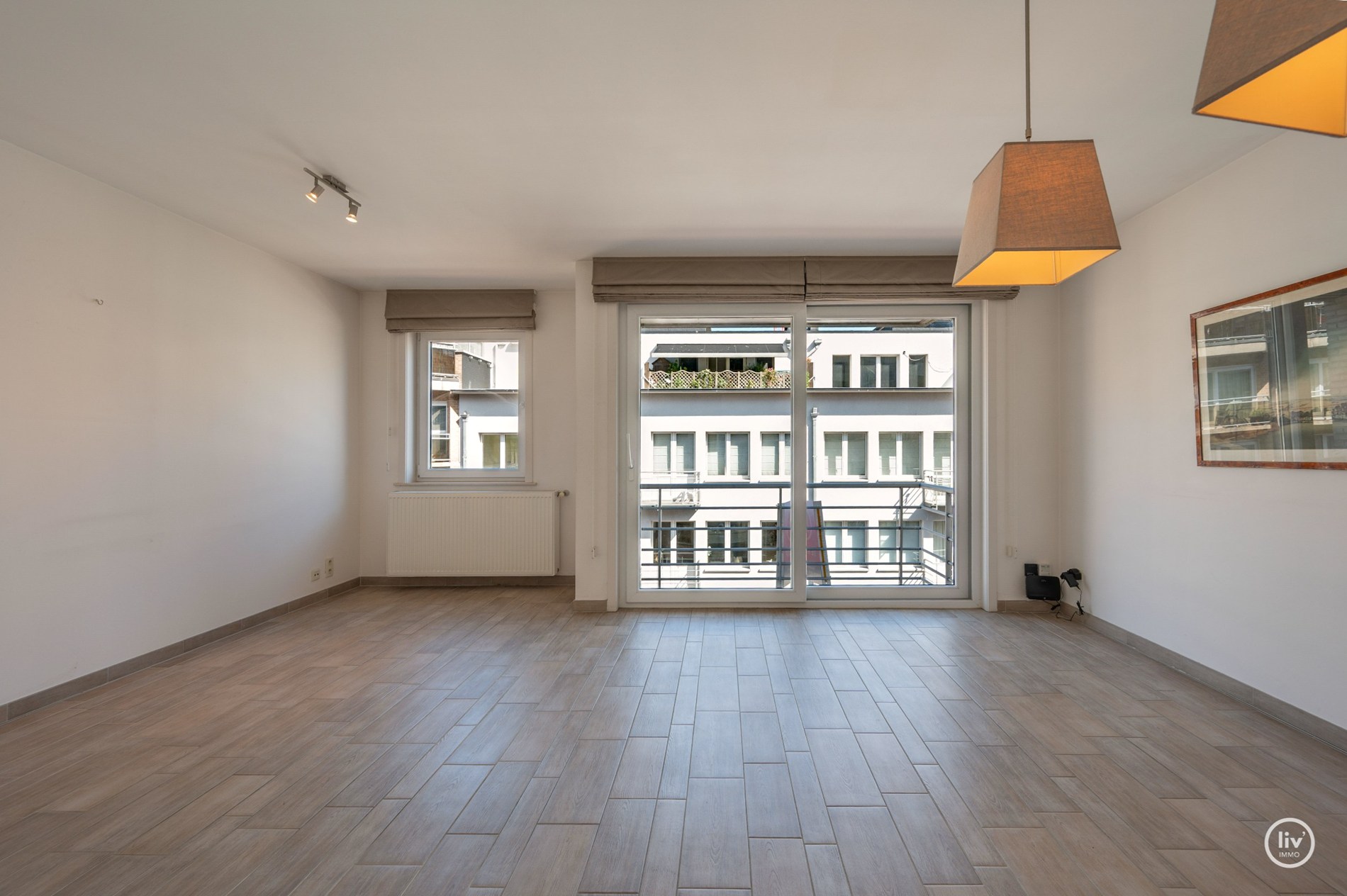 Instapklaar  2-slaapkamerappartement op een centrale ligging te Bayauxlaan in Knokke. 