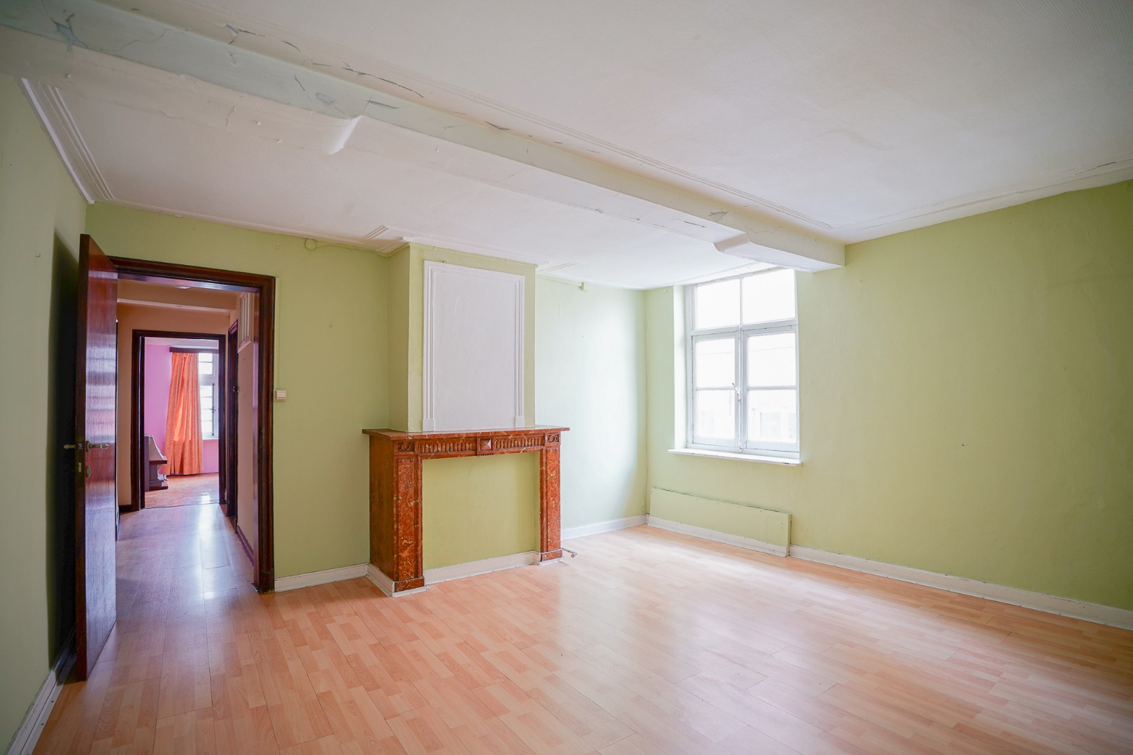 Karaktervolle hoekwoning op topligging in hartje Brugge 