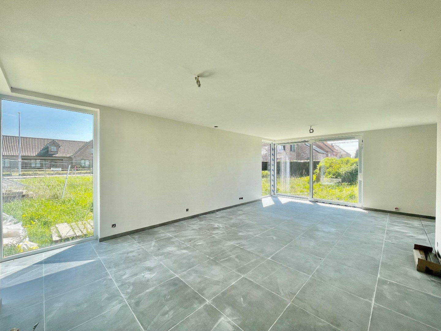 Ruime nieuwbouwwoning met 3 slaapkamers en garage 