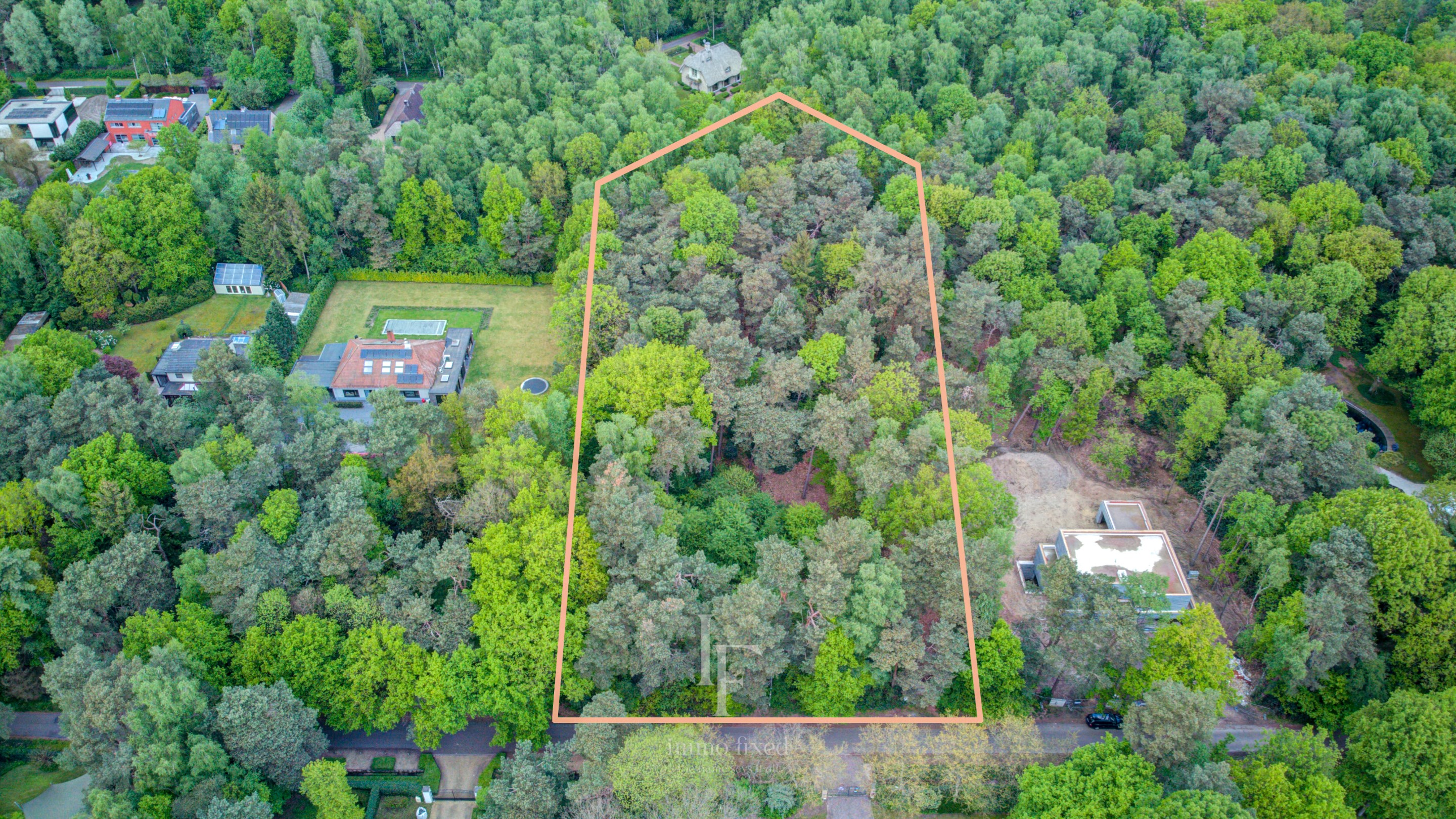 Riant perceel van maar liefst 6.293 m² voor een vrijstaande woning te Kapellen! 