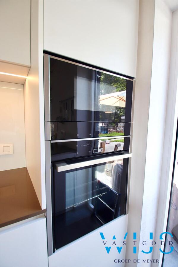 Enorm ruime nieuwbouwwoning op een perceel van 1088 m² te ERTVELDE ! 