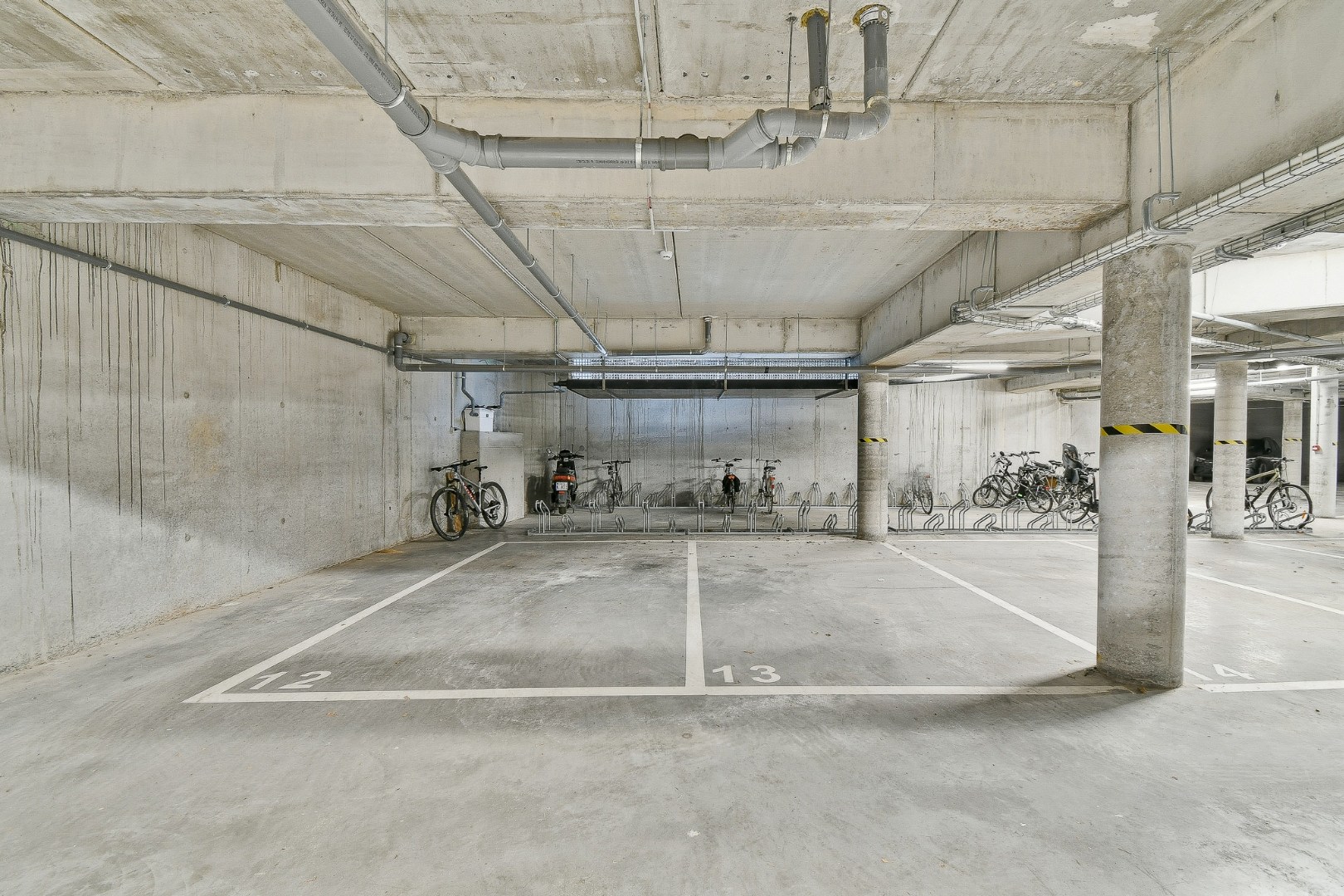 Ondergrondse parkeerplaatsen te koop in het centrum van Gistel 