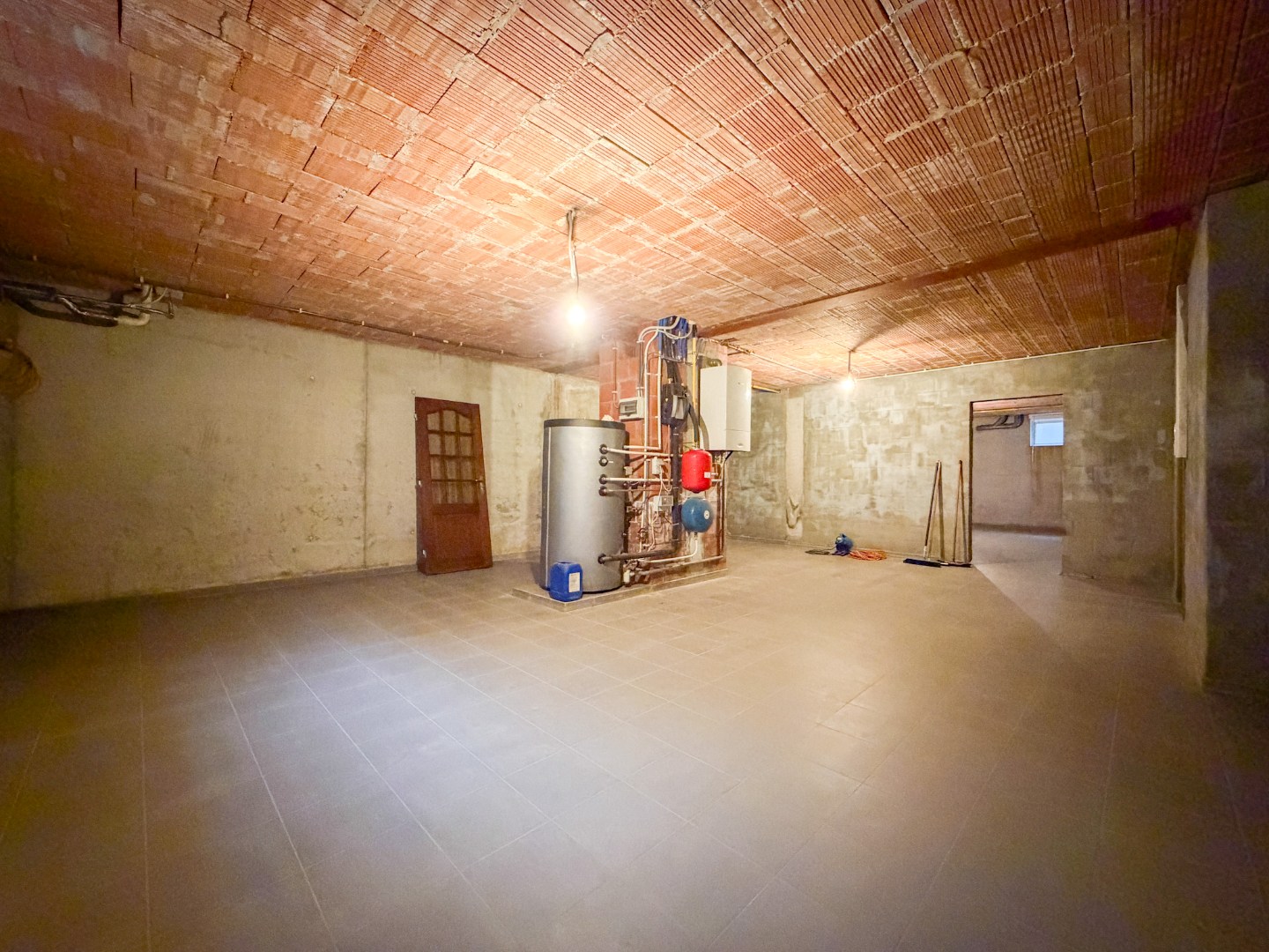 Villa hartje Torhout, topligging op een perceel van 2052 m²! 