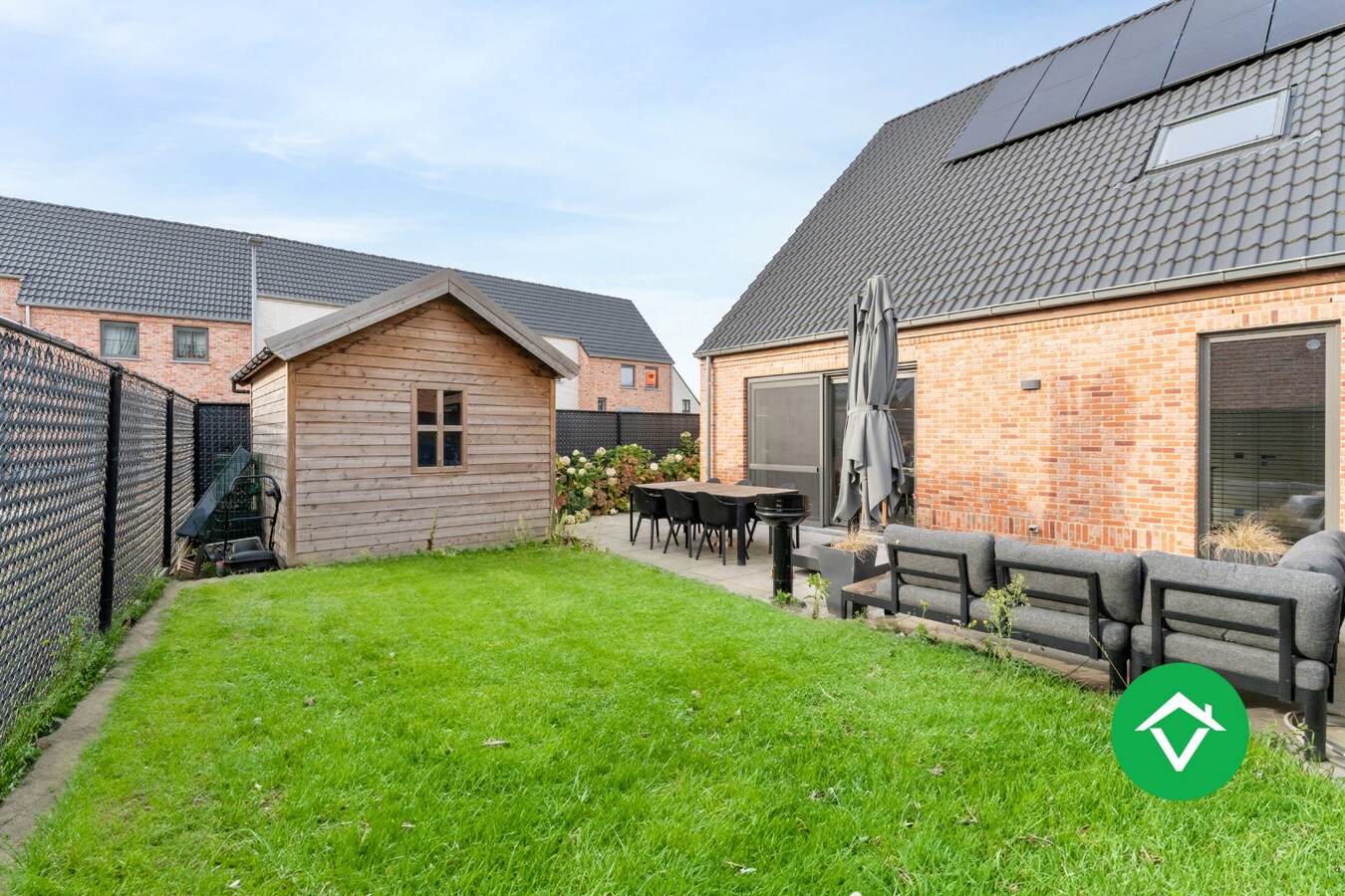 Kwalitatief afgewerkte nieuwbouwwoning met 3 slaapkamers, tuin en garage 