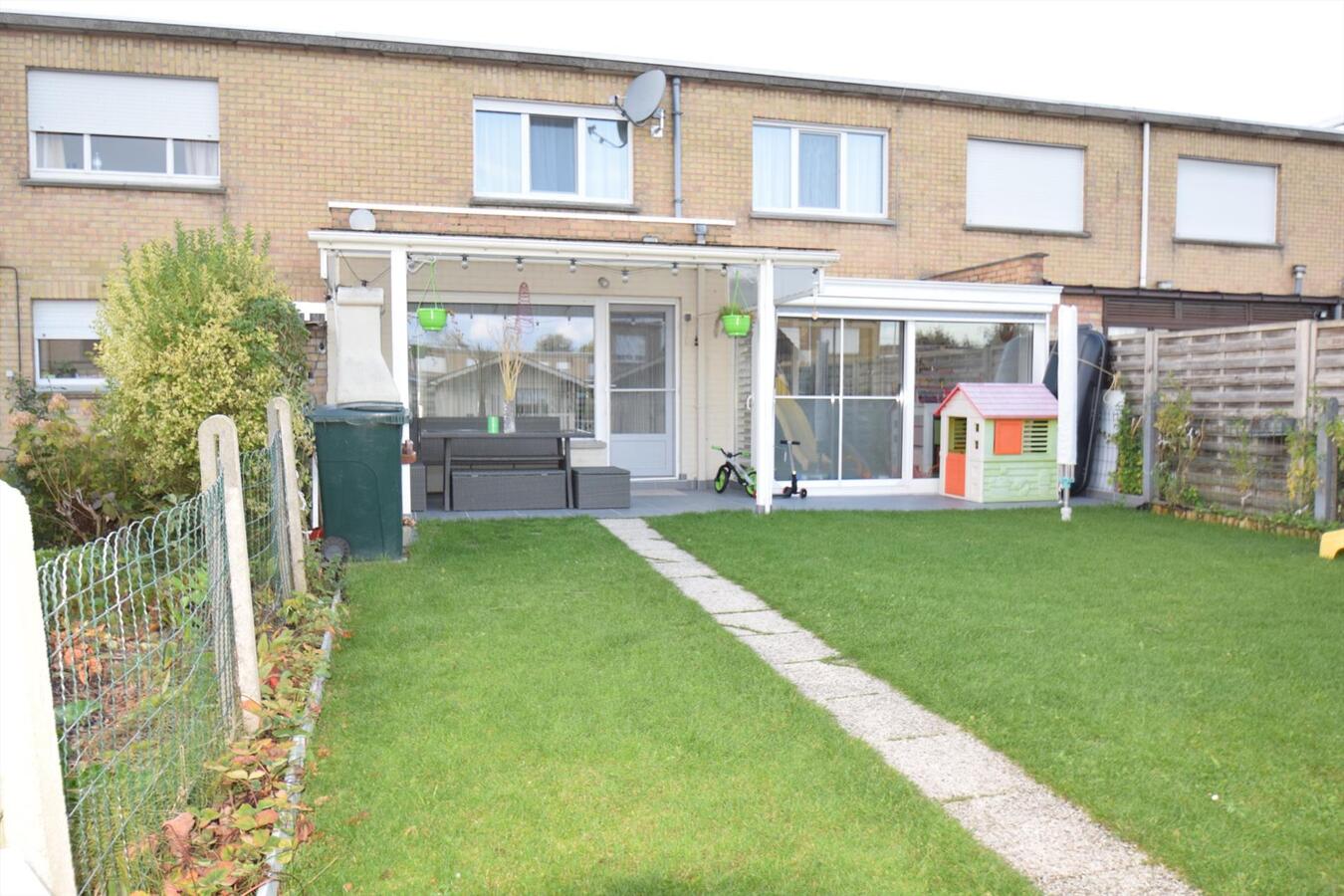 Comfortabele en instapklare 4-slpk-woning met zonnige tuin en garage 