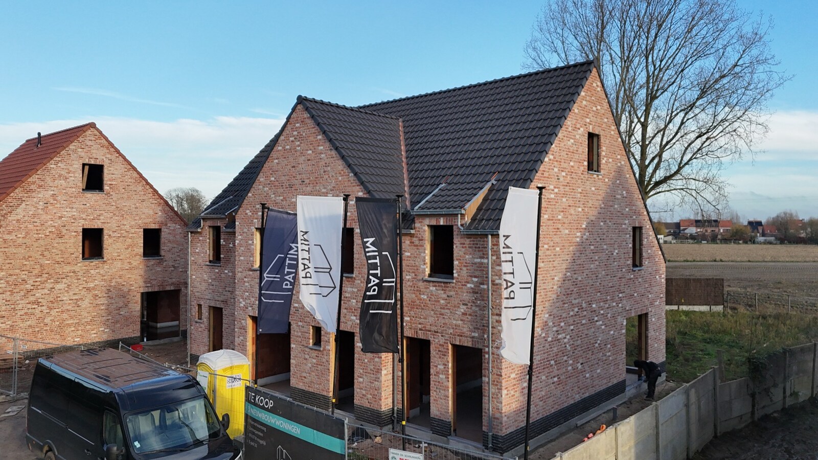 Nieuwbouwwoning met 4 slaapkamers en tuin te Koekelare 