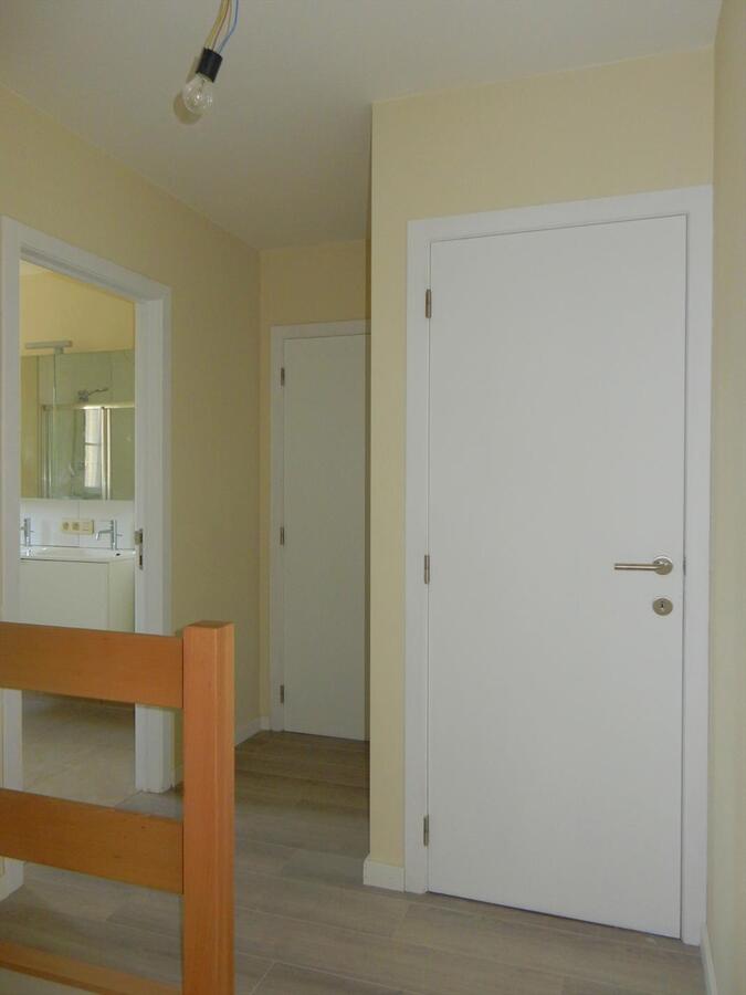 Mooie nieuwbouwwoning met 6 slaapkamers en garage 