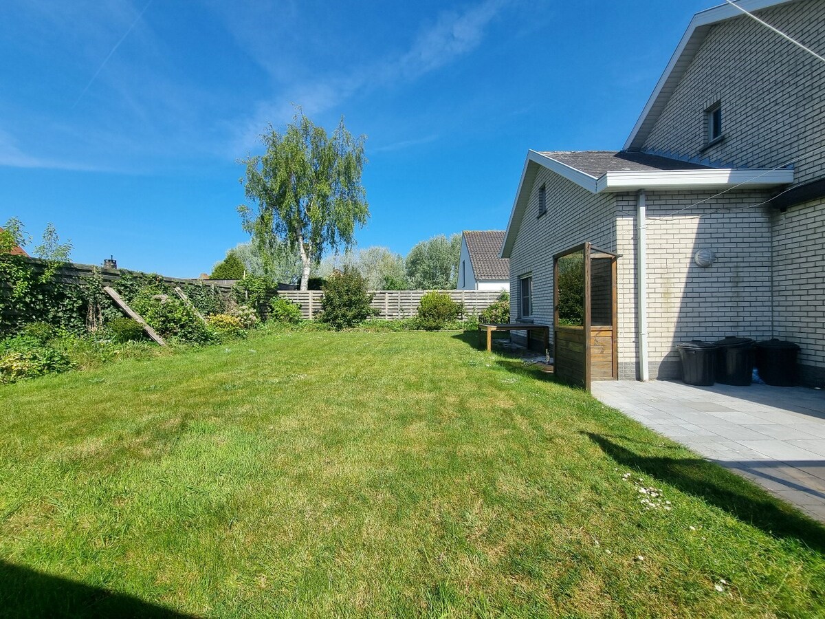 Villa met potentieel in een rustige residentiële wijk 