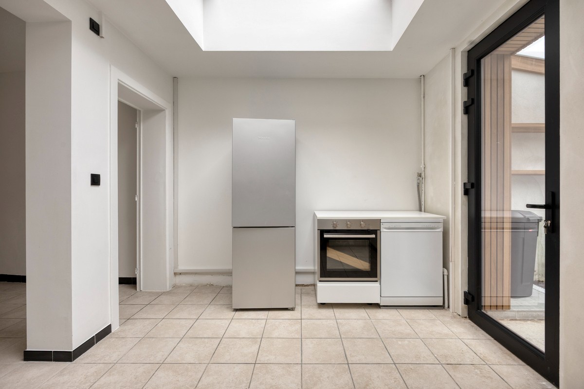 Woning met 4 slaapkamers, 2 badkamers, terras in centrum Leuven ! – EPC 187 kWh/m² - bewoonbare opp. 184m² 