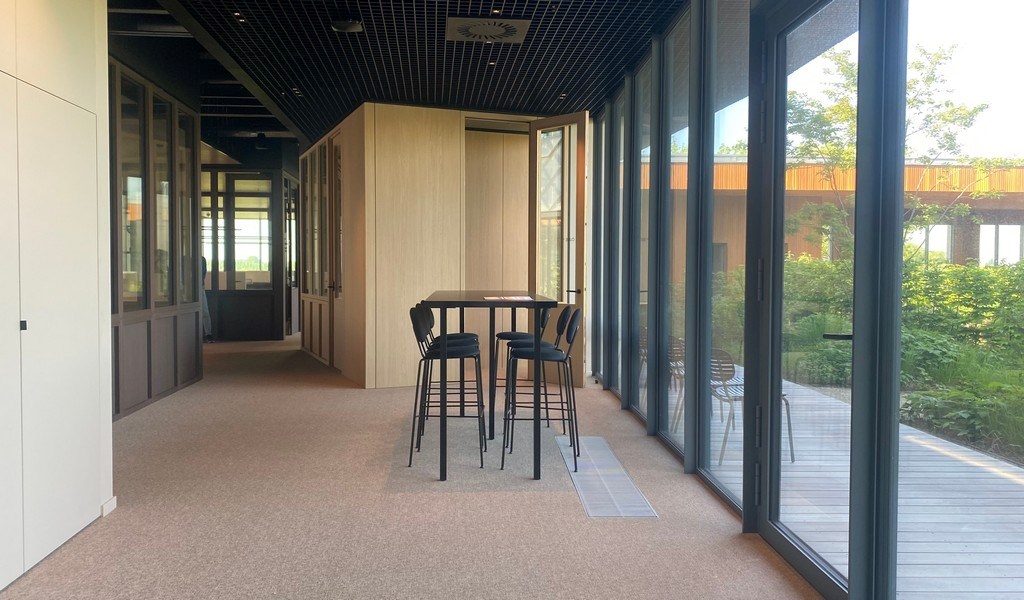 Gemeubelde kantoren met diensten In The Yard in Drongen