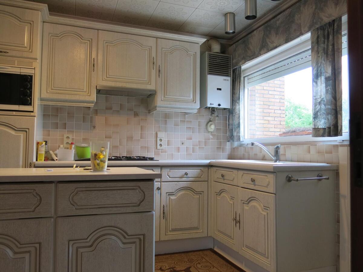 Commercieel gelegen, vrijstaande woning op perceel van 834m² 