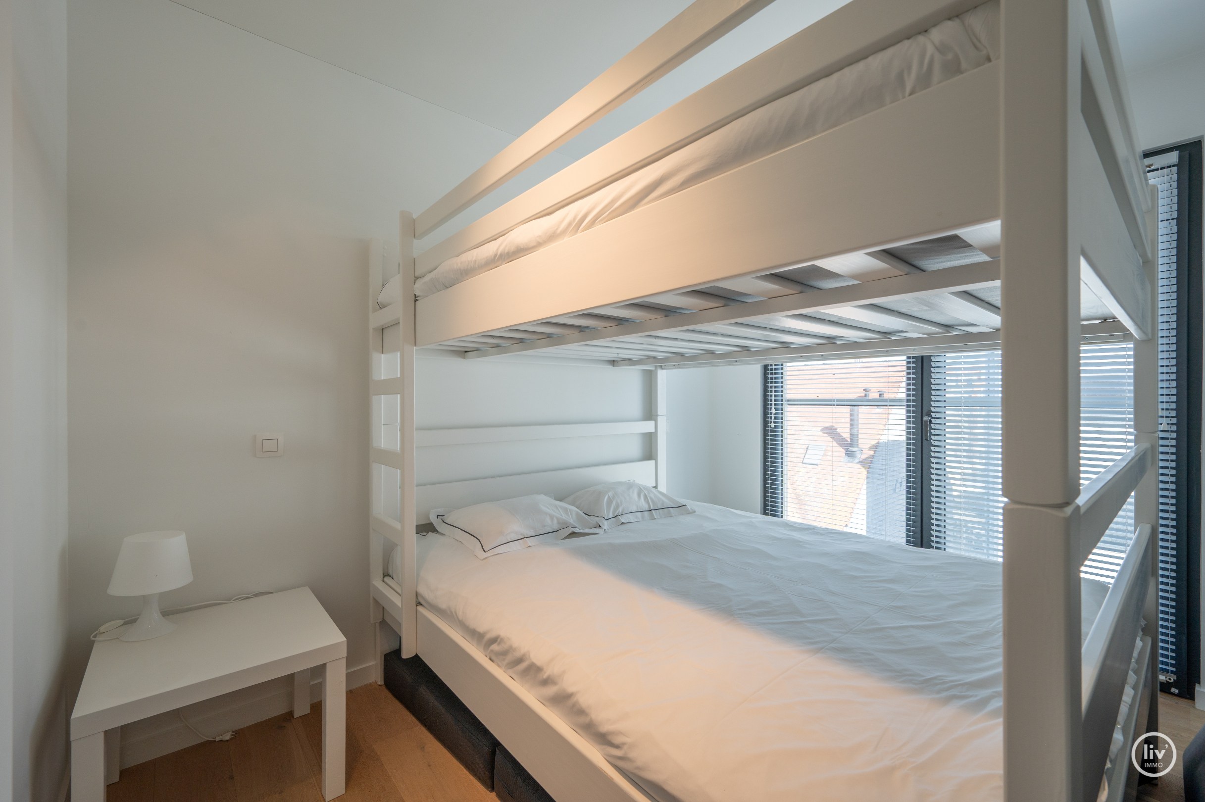 Volledig afgewerkt Hoekappartement + studio centraal gelegen in Knokke 