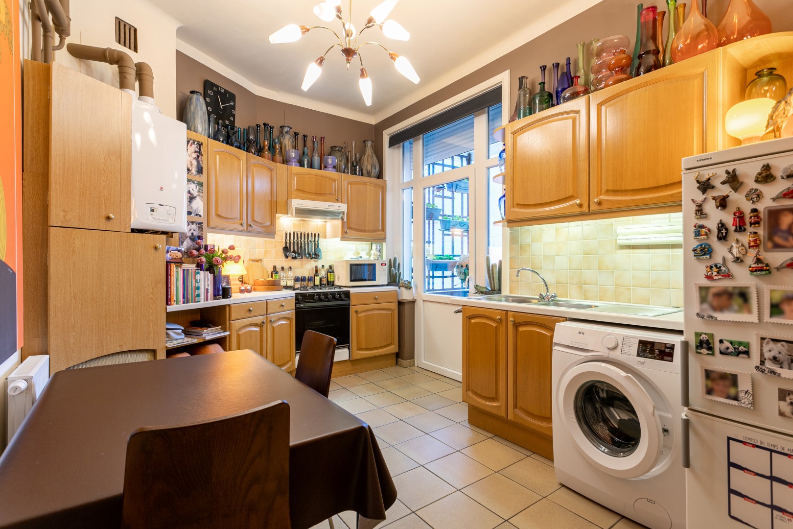 Karaktervol appartement met 2-3 slpk nabij het Brugmannplein. 