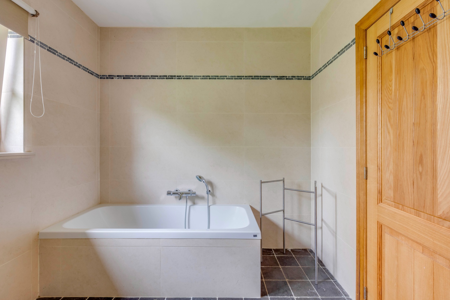 Prachtige landelijke volledig instapklare villa 