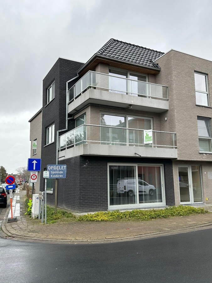 Appartement met 2 slaapkamers en garage te Ichtegem 